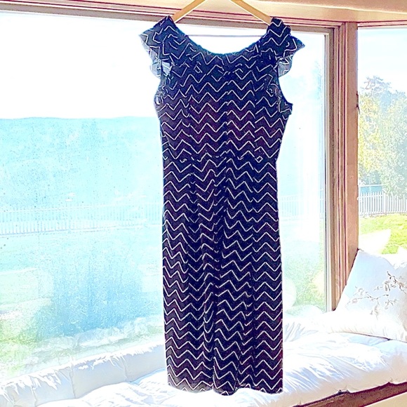 Who What Wear Maxi Black & White Sleeveless Dress - Picture 4 of 5